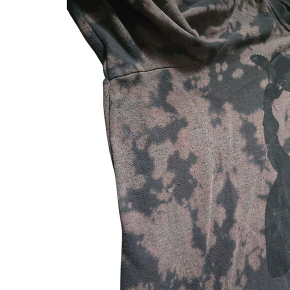 The Texas Chainsaw Massacre Brown Tie-Dye Crew Sweatshirt - 1X - Picture 8 of 8